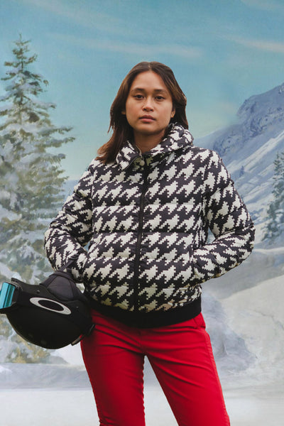 PERFECT MOMENT クマ柄スノーボードジャケット Perfect Moment Max Insulated Ski Jacket | White | FARFETCH JO